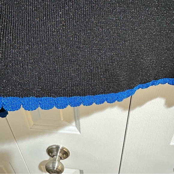 Liz Claiborne Sweater Women's XXL Black & Blue metallic knit Sweater - Picture 6 of 9